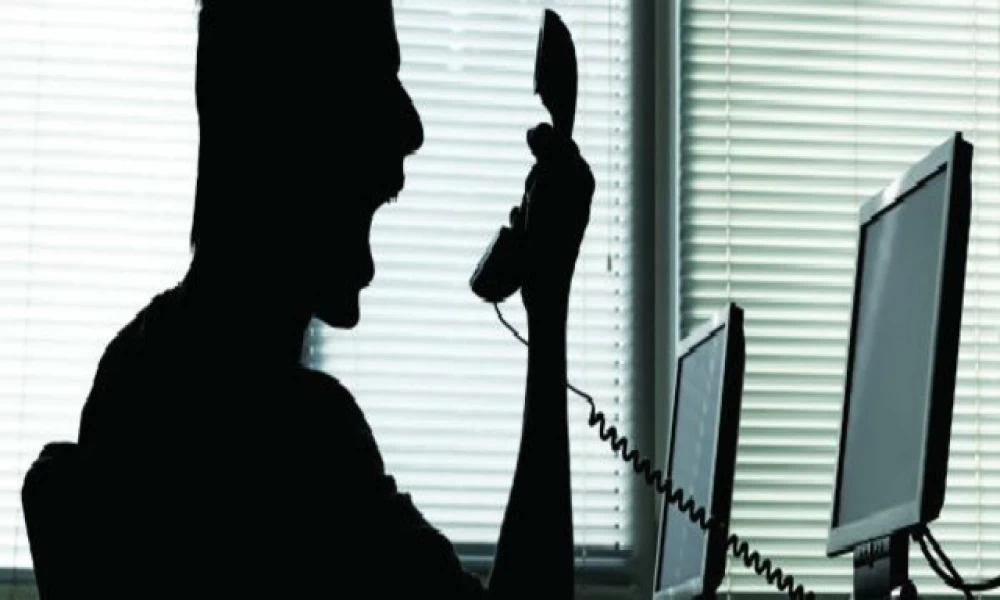 Εισπρακτικές εταιρίες απειλούν καταναλωτές ότι θα τους κόψουν το ρεύμα